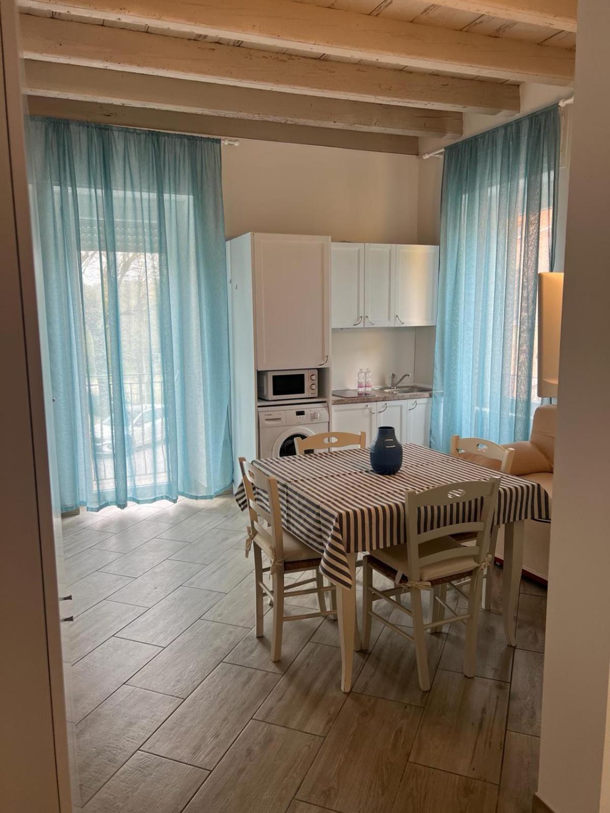 I Colli Del Garda Hotel Lonato Bagian luar foto
